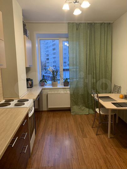 2-к. квартира, 65 м², 3/25 эт.