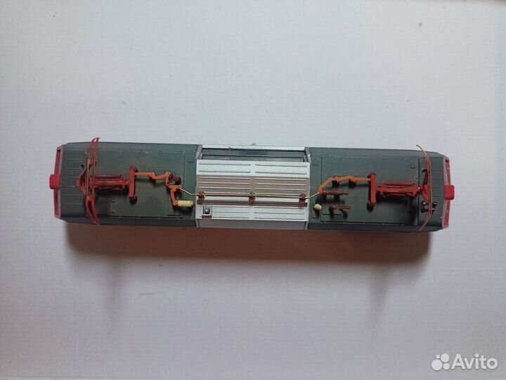 Электровоз для железной дороги ES499 Piko ГДР 1:87