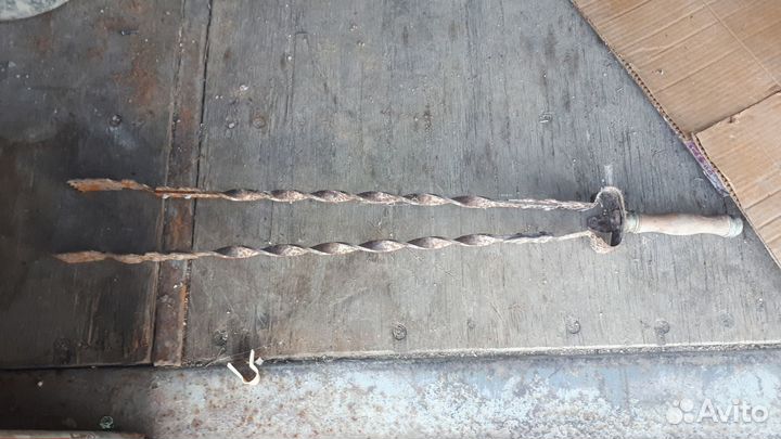 Щипцы для углей. Камин