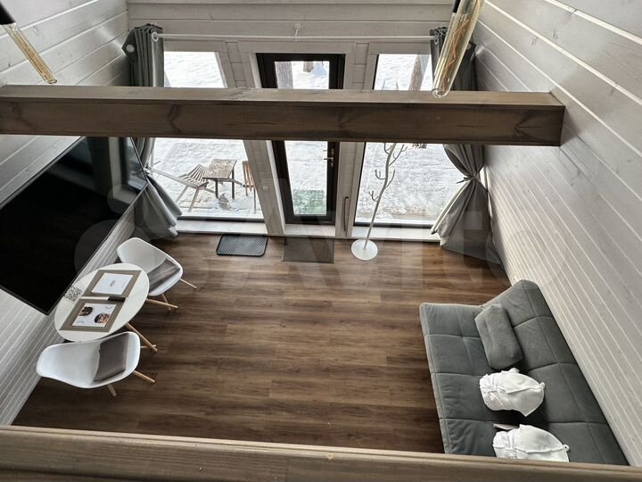 Дом 37 м² на участке 2 га