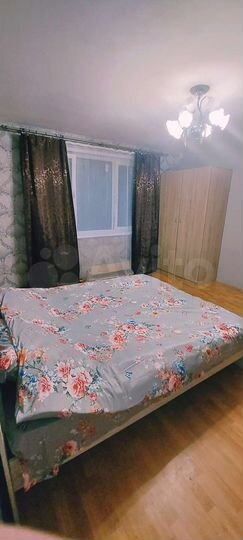 Комната 15 м² в 4-к., 1/15 эт.