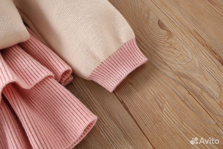 Костюм комплект детский для девочки свитер юбка