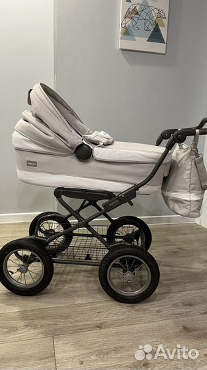 Коляска-люлька inglesina sofia elegance