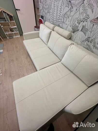 Угловой диван Kvina New с беспружинным матрасом