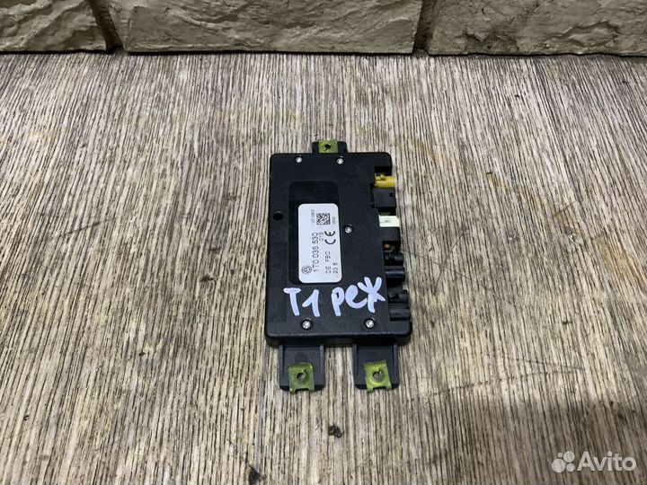 Volkswagen Touareg 2002-2010 Антенна