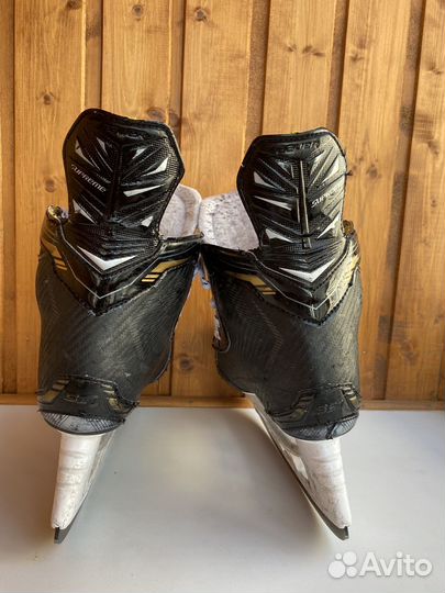 Коньки Bauer Supreme S27 JR 4,5 EE+лезвия и чехлы
