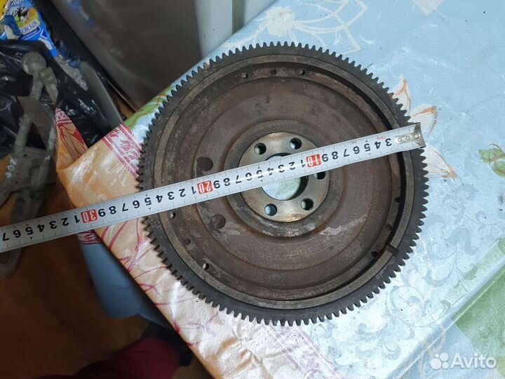 Маховик пежо 206 1.4 л МКПП