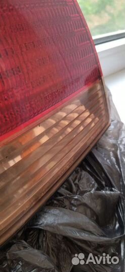 Фонарь задний левый Nissan Sunny FB15