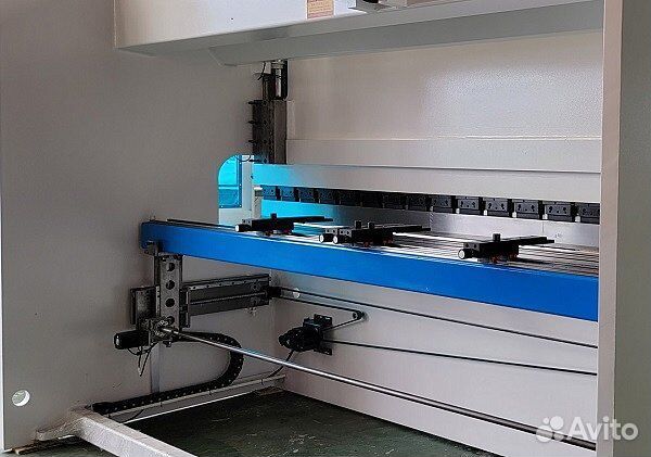 Листогибочный гидравлический пресс MetalTec TP10S