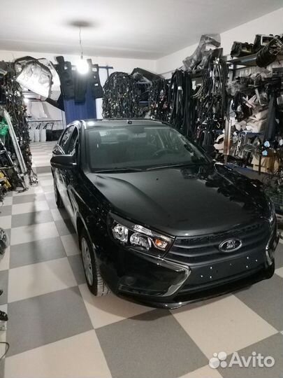 Разбор Веста с автосалона