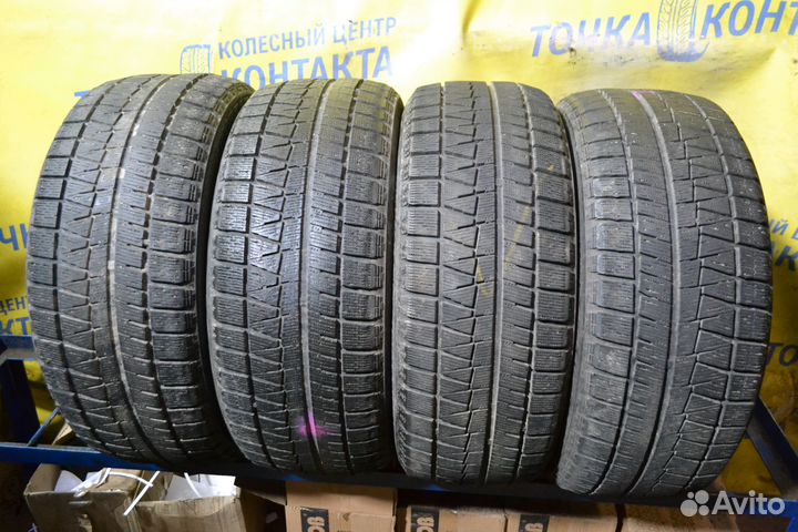 Bridgestone Blizzak Revo GZ 215/50 R17