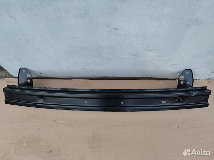 Усилитель бампера Солярис 1 передний