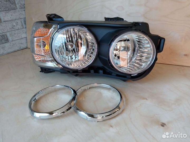 Новая Фара Chevrolet Aveo T300 правая