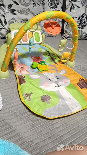 Развивающий коврик