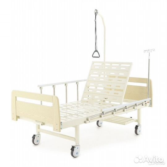 Кровать для лежачих больных с дугой