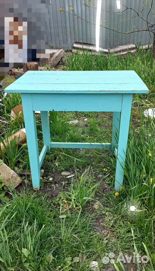 Стол деревянный