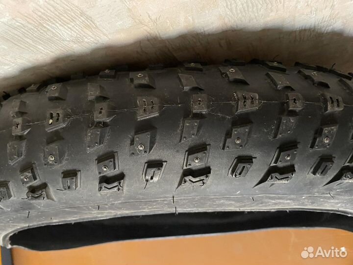 Покрышки для велосипеда 26х4,9