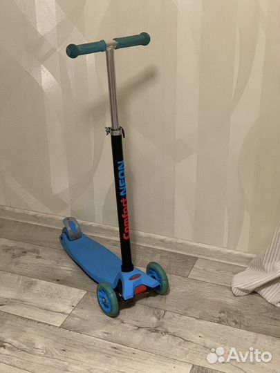 Трехколесный самокат Slider Comfort neon от 3 лет