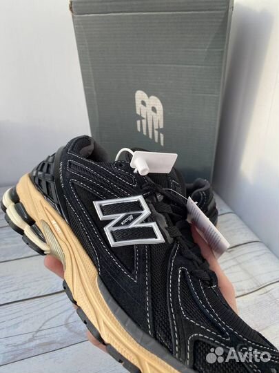 New balance 1906r