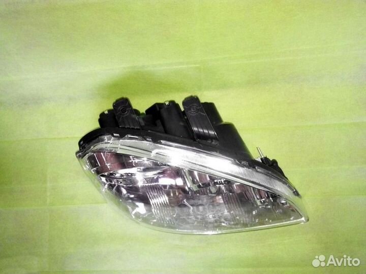 Фара передняя правая Шевроле Лачетти Седан 2004