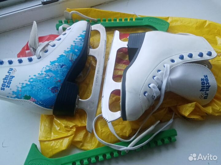 Коньки фигурные 37 размер