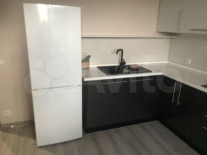 1-к. квартира, 47,3 м², 1/3 эт.