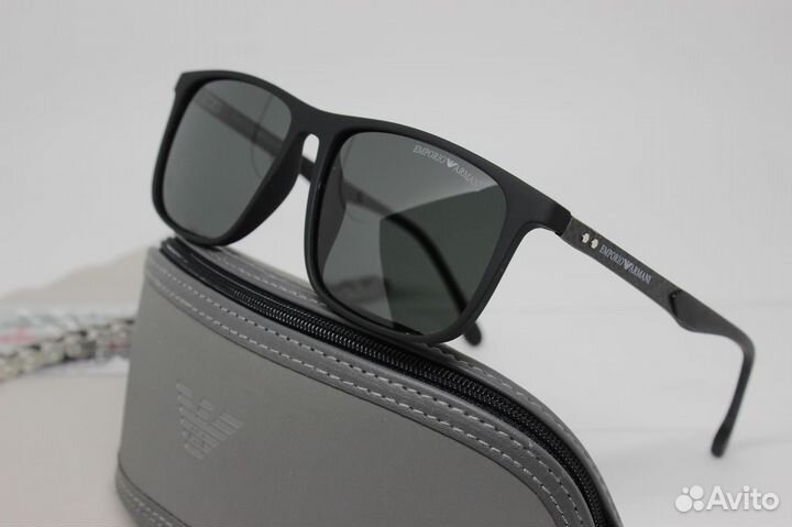 Emporio Armani EA4070 солнцезащитные очки
