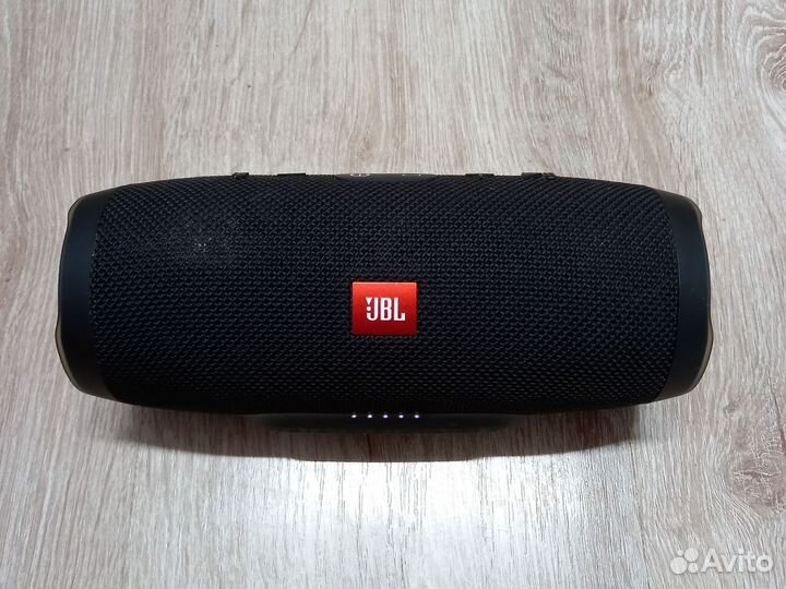Колонка jbl change 3
