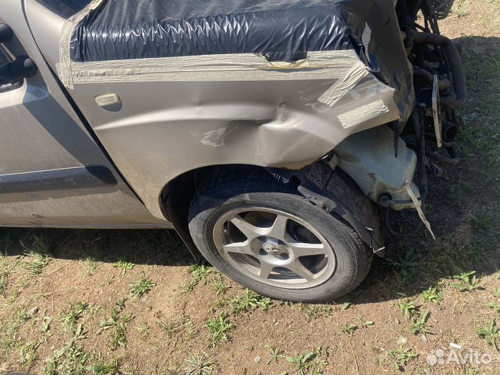 Переднее правое крыло с дефектом fiat doblo