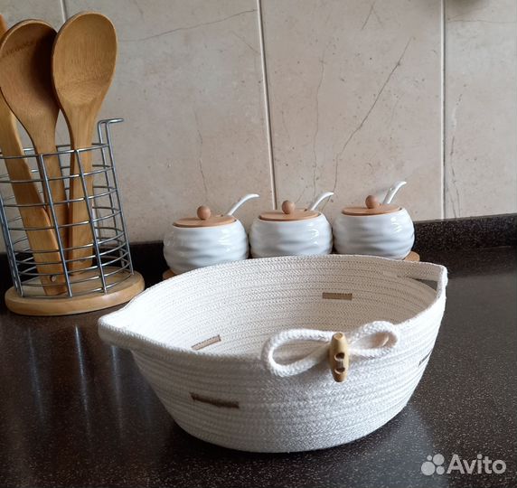 Корзинка интерьерная