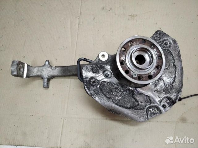 Кулак поворотный передний левый w253 GLC-class