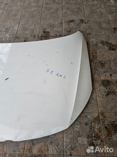 Капот Volkswagen Passat CC