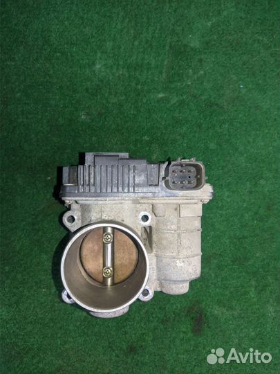 Дросельная заслонка Nissan Almera N16