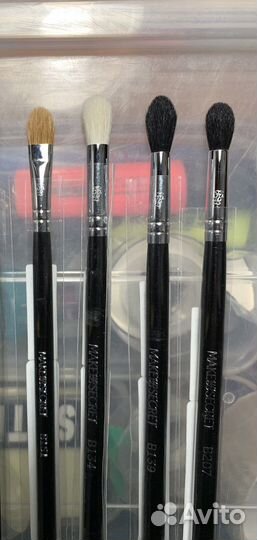 Кисти для макияжа