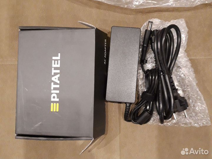 Блок питания Pitatel AD-053 для ноутбуков HP Comp