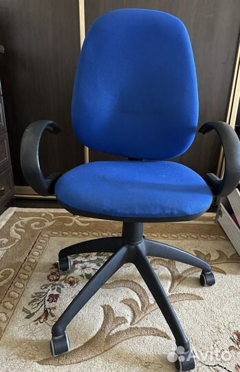 Компьютерное кресло