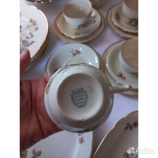 Сервиз столовый и чайный