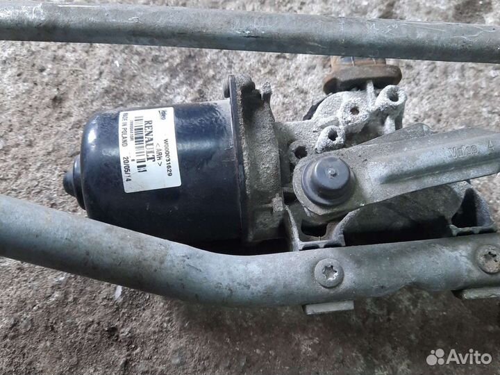 Трапеция дворников Рено Логан 2