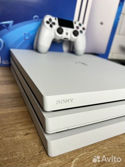 Sony PS4 pro 1tb +750 игр