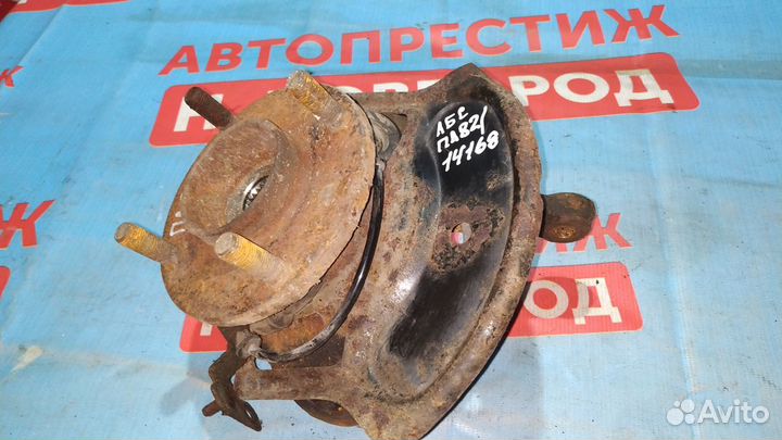 Поворотный кулак с ABS Ниссан Альмера Классик