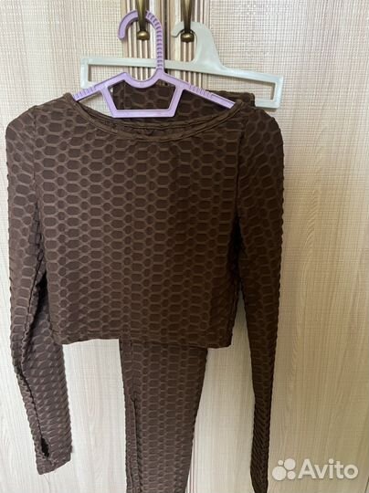 Костюм для йоги и фитнеса