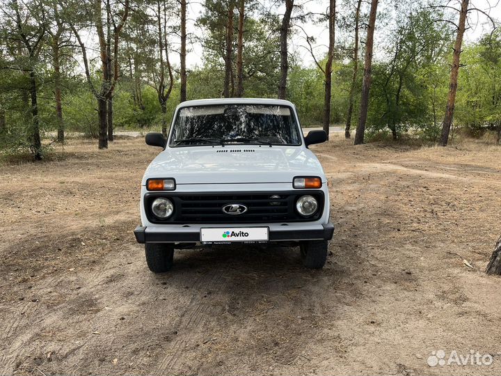 LADA 4x4 (Нива) 1.7 МТ, 2016, 109 000 км