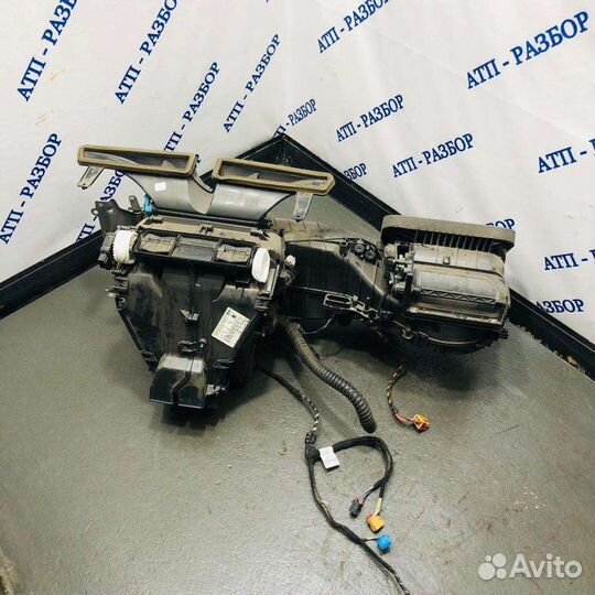 Octavia A5 Корпус печки с климатом (Авторазбор Атп