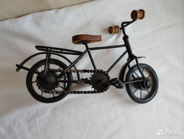 Модель велосипеда металл