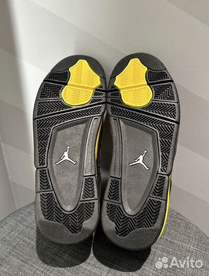 Nike Air jordan 4 retro yellow thunder оригинал