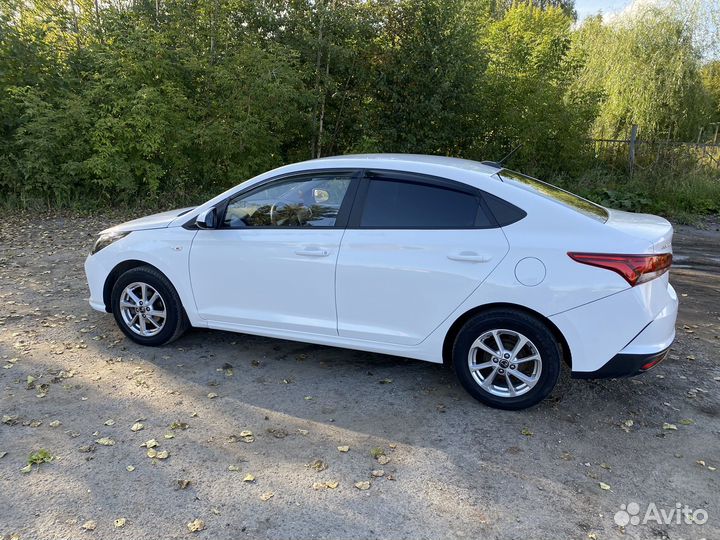 Hyundai Solaris 1.6 AT, 2021, 30 100 км