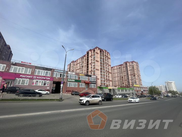 Аренда торгово-складской площади у Космопорта