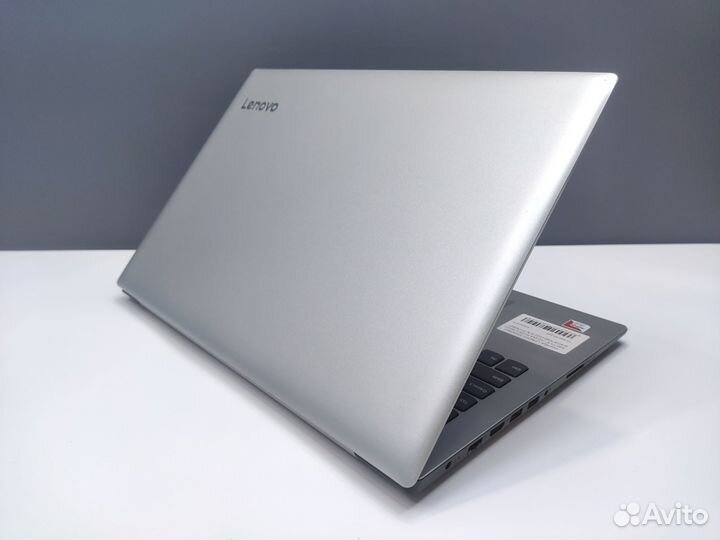 Ноутбук Lenovo Ideapad 330