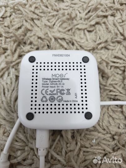 Шлюз Zigbee от Moes