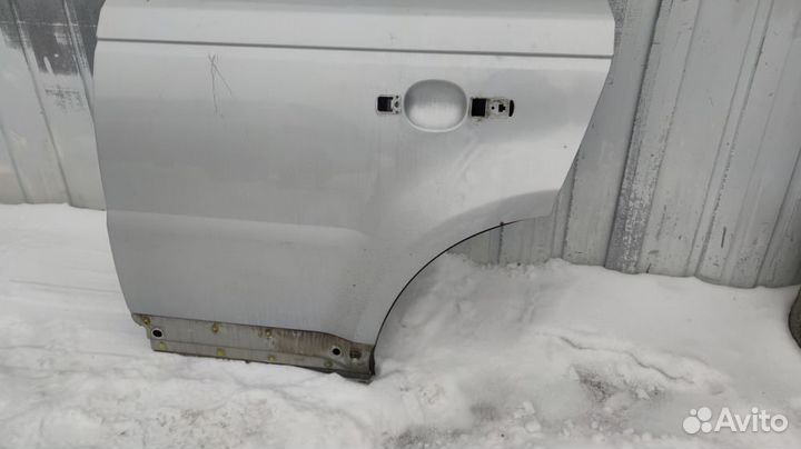 Дверь задняя левая